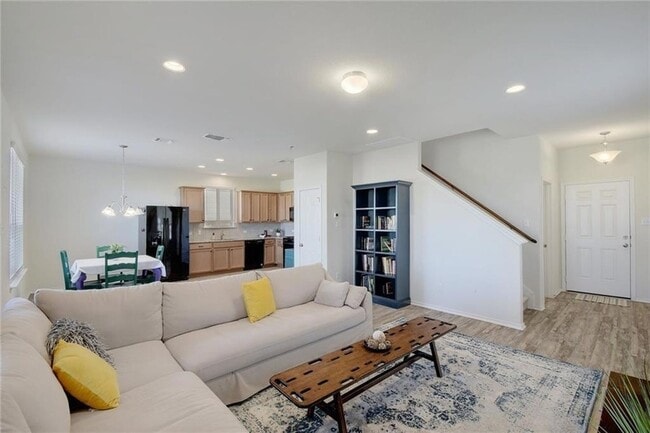 Photo - 218 Cascata Way