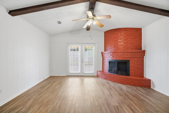 Photo - 7911 Albany Ave