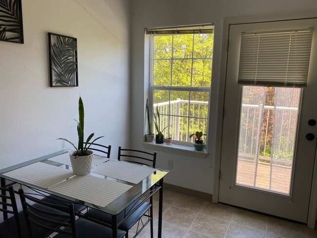 Photo - Location Location Location ~2 Bedroom 2.5 bath near OSU!