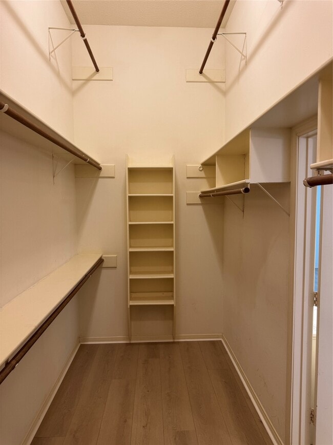 Photo - 120 Hiwon Dr