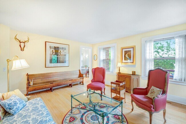 Photo - 25 Langdon St Unit B