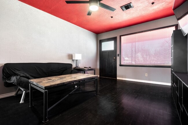 Photo - 3204 SE 19th St