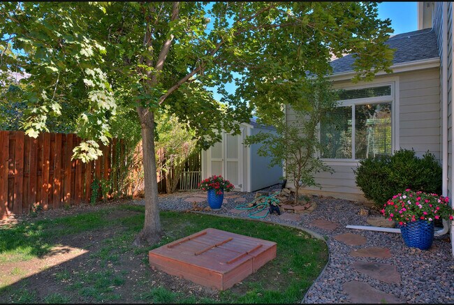 Photo - 7045 Pike Ct