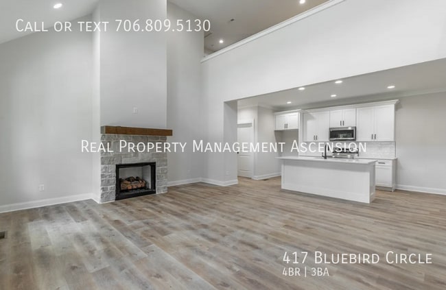 Building Photo - 417 Blue Bird Cir