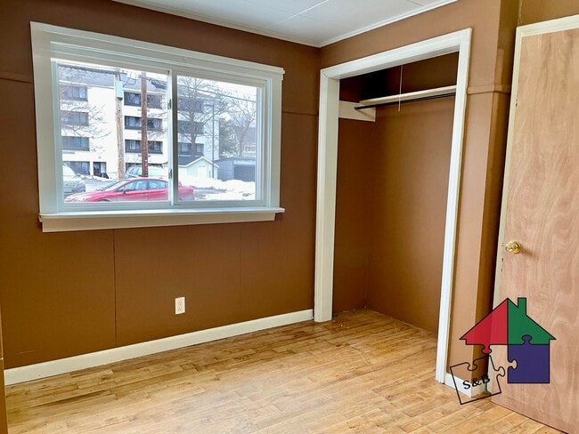 Photo - 153 Church St Unit 3