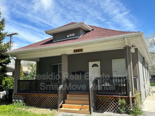 Photo - 1985 S 200 E