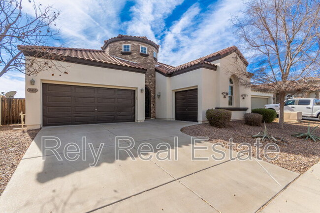 Photo - 18453 W Sunnyslope Ln Casa