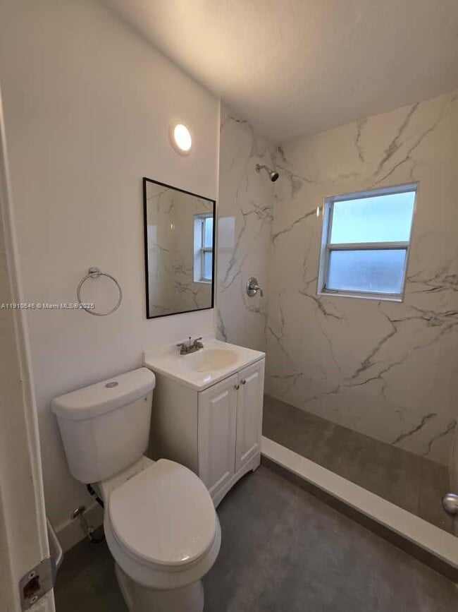 Photo - 1948 Fillmore St Unit 1/2