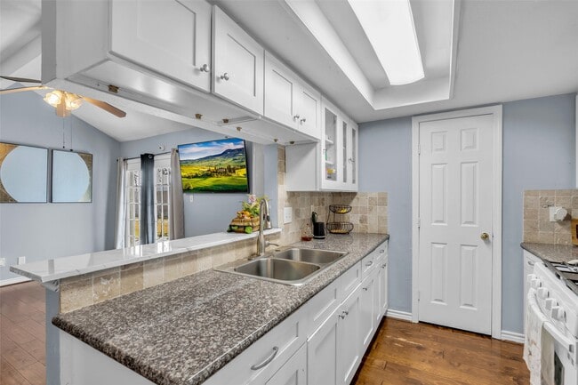 Photo - 10730 Filey Ln