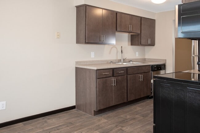 Chateau Apartments