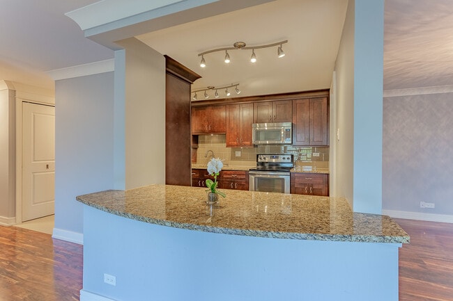 Photo - 1615 E Central Rd Unit 401A