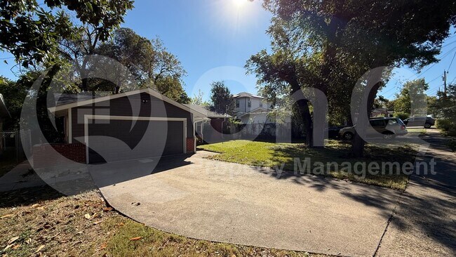 Photo - 4014 Sun Valley Dr