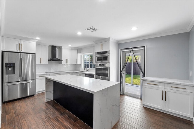 Photo - 5820 NW 56th Pl