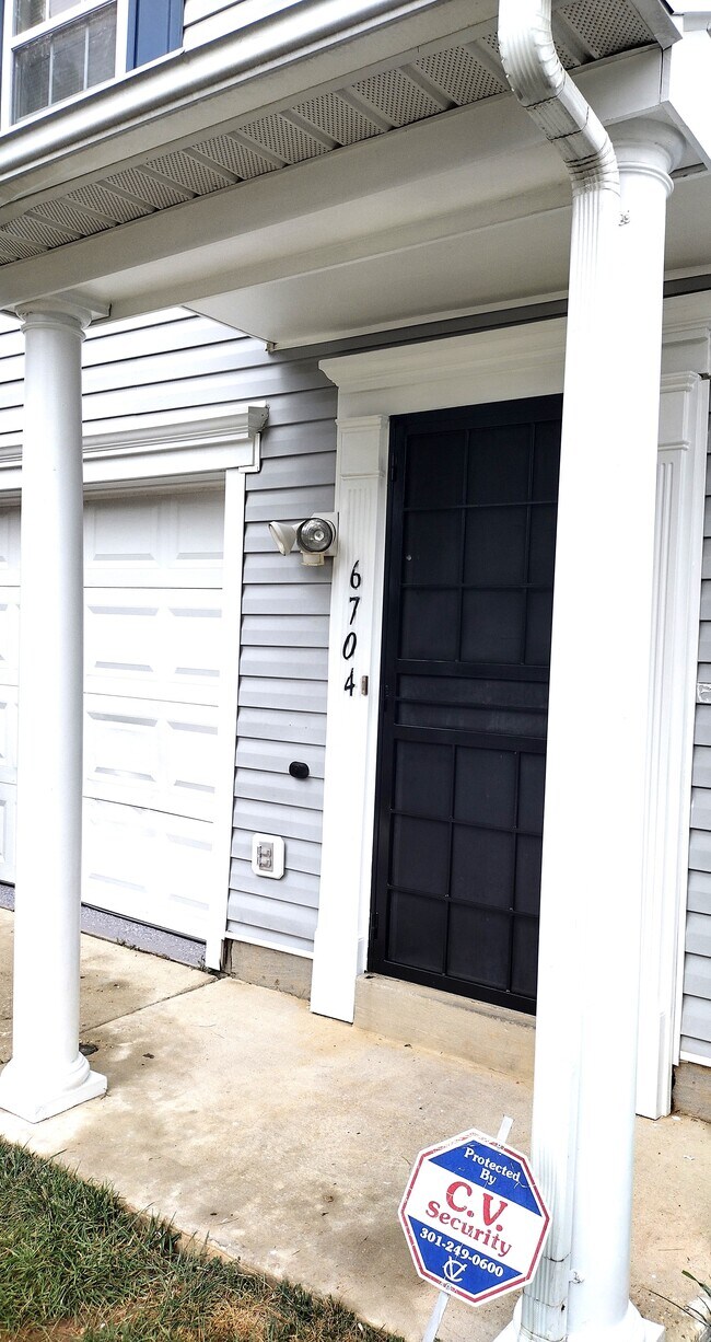 Photo - 6704 Darkwood Ct