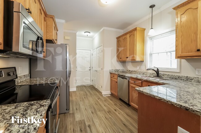 Photo - 2215 Charles Towne Ct