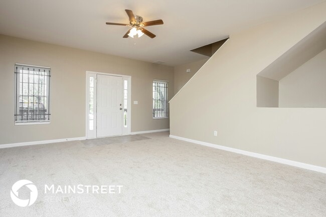 Photo - 95 Howell Dr SW