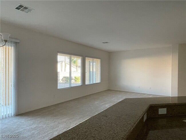 Building Photo - 2049 Powder Springs St