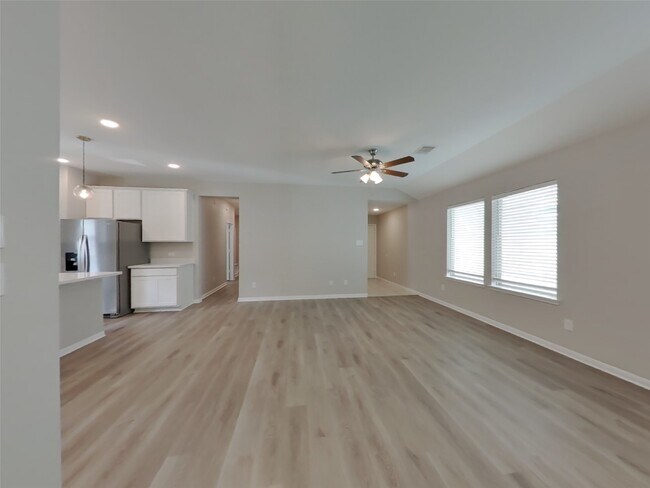 Photo - 6902 Scarlet Sagebrush St