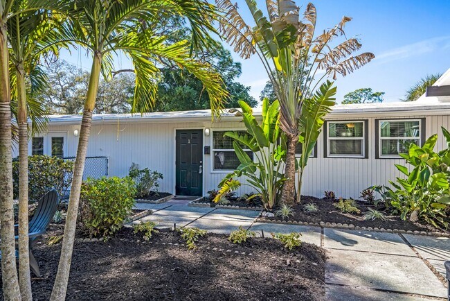 Building Photo - 2213 Wason Rd Unit MAVE 2213 Wason Road 2 bedroom 1 bath 1