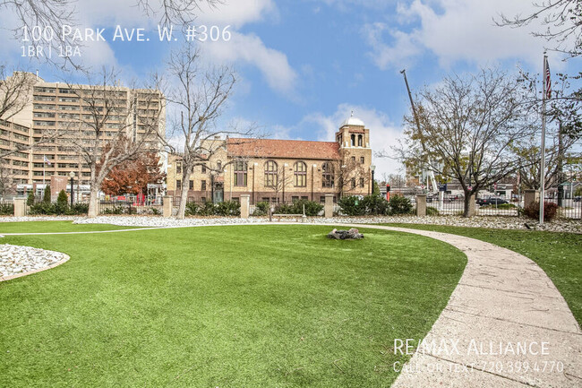 Photo - 100 Park Ave W Condo Unit 306