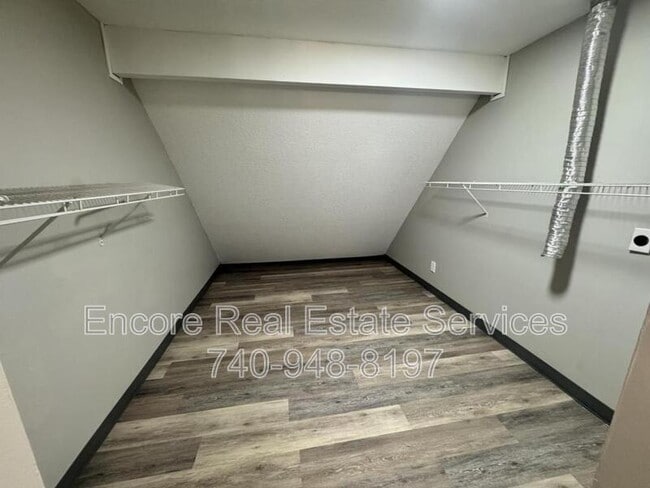 Photo - 563 Brookside Ct