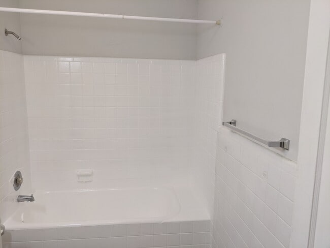 Photo - Apartments on Simmons