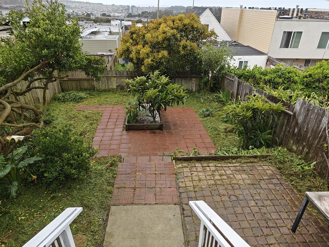 Photo - 134 Santa Barbara Ave Unit 1