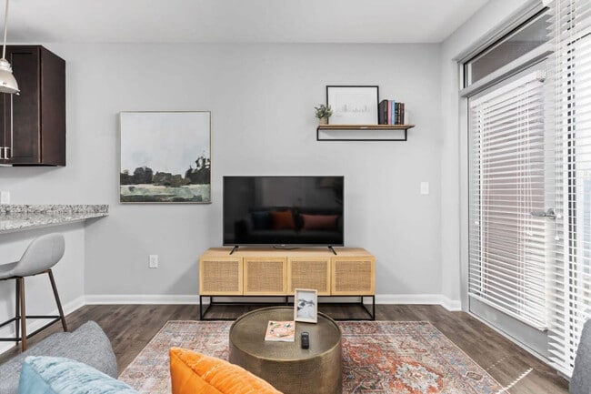 Photo - 450 E Market St Unit ID1014491P