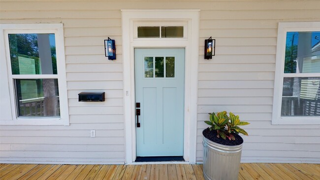 Photo - 3808 Avenue L