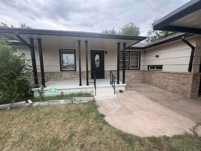 2520 SW 45th St
