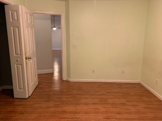 Photo - 3204 Southern Hills Cir W