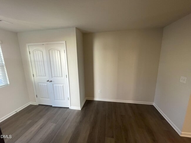 Photo - 1097 Peony Ln