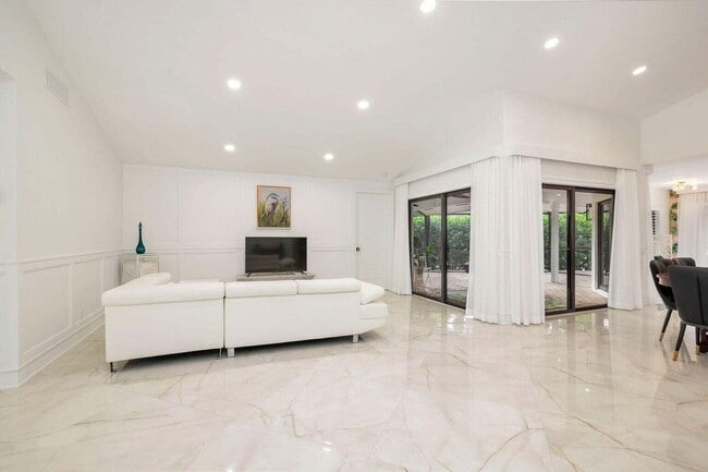 Photo - 16965 Freshwind Cir