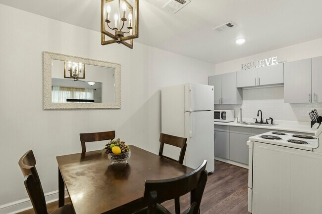Photo - 538 E Park Ave Unit 103