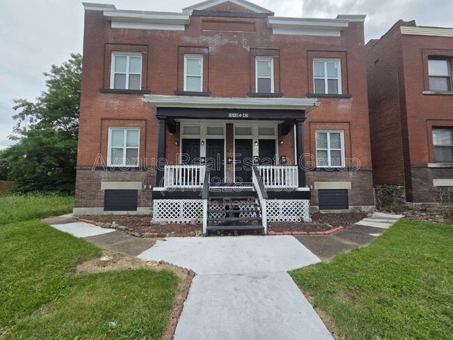 Building Photo - 5040 Lotus Ave Unit 1w