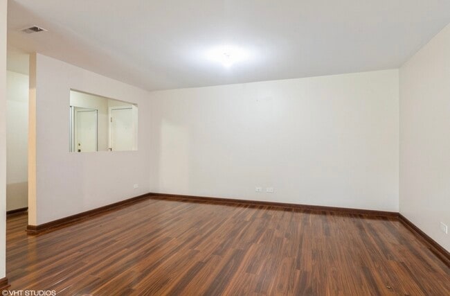 Photo - 1525 Sander Ct