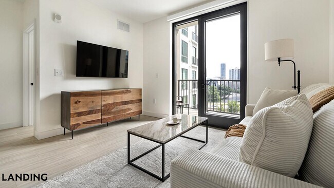 1007 S Mint St Unit 915