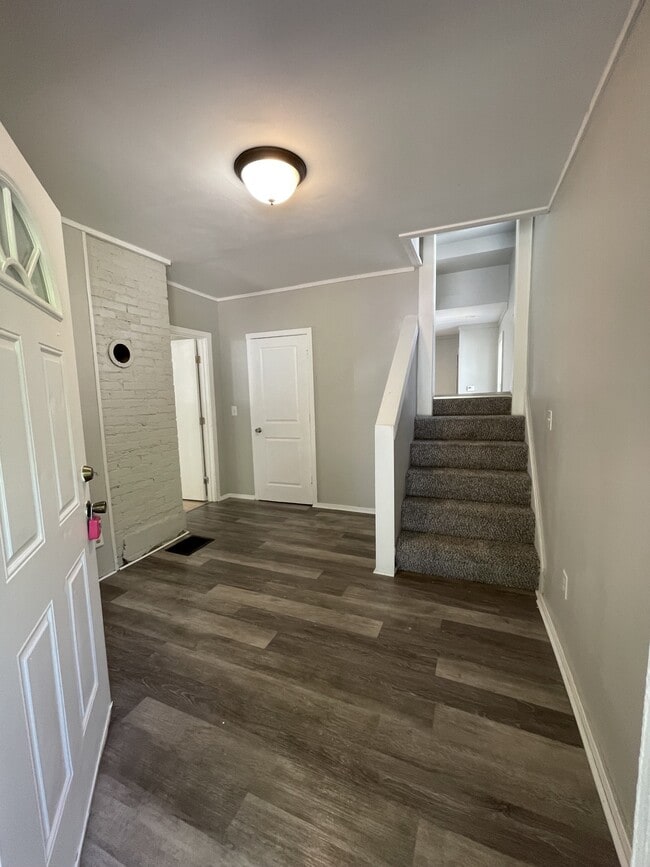 Photo - 430 Wayne Ave