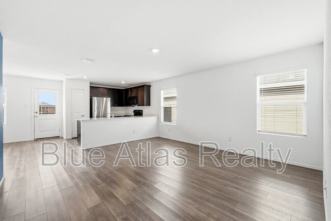 Building Photo - 510 Olmstead Dr