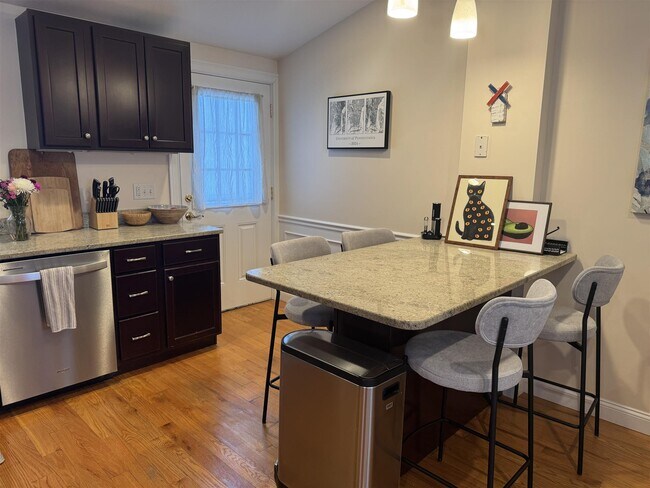 Photo - 11 Winthrop Ct Unidad 1