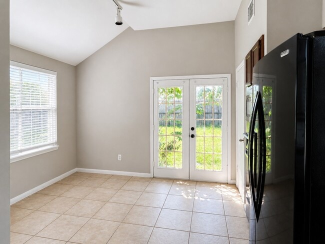Photo - 7142 River Garden Dr