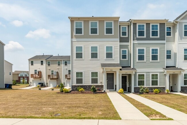 Building Photo - $500 OFF Your First Month's Rent! Beautiful End-Unit Townhome in Trace at Olde Towne | 3BR/3.5BA ...