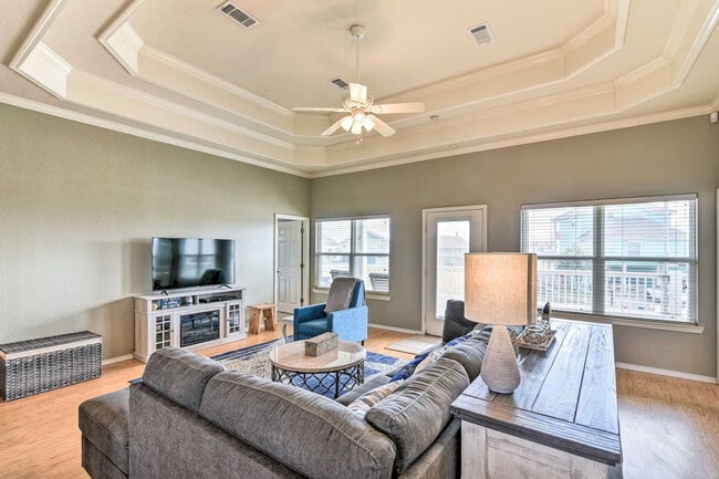 Photo - 3229 Castle Dr Unit ID1353849P