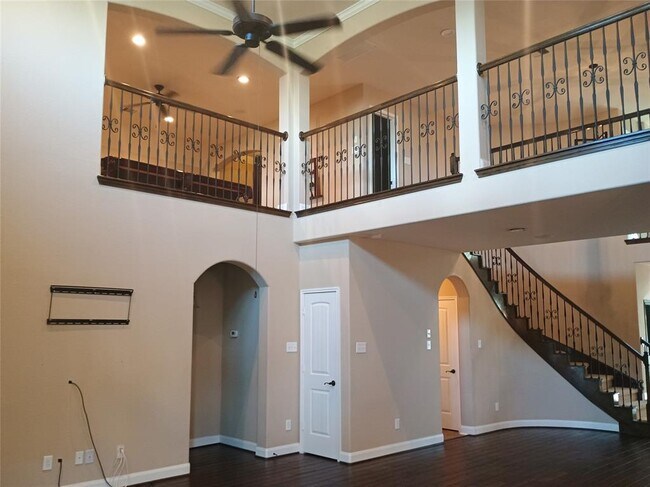 Photo - 4303 Evergreen Dr