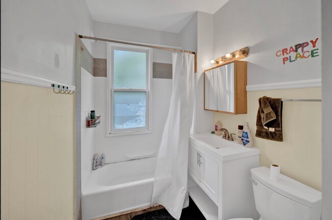 Photo - 2137 Maple Ave Unidad House