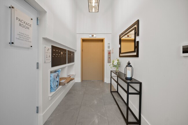 Entrance Lobby - 50 Six Calvert Apartments