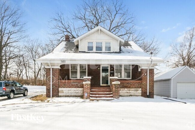 Building Photo - 1455 S New Florissant Rd Rental