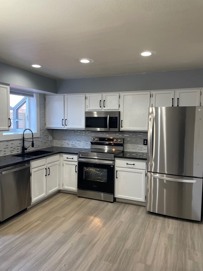 Photo - 12191 Bannock St