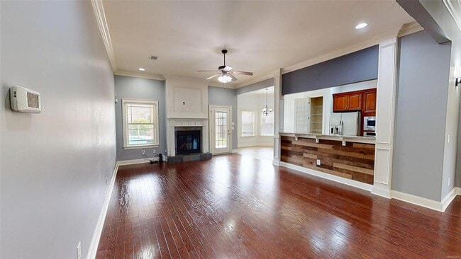 Photo - 415 Melison Dr