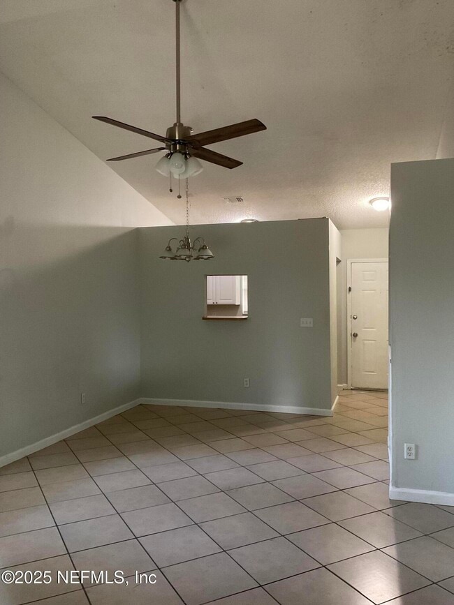 Photo - 7627 Indian Lakes Dr